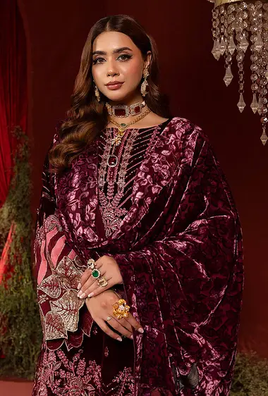 Embroidered Velvet Front And Plachi Shawl by ADANS LIBAS, Red