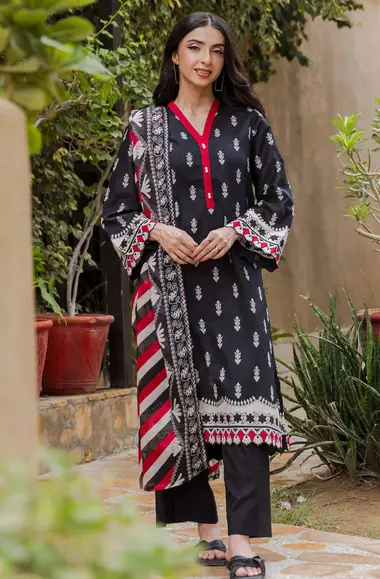 Printed Khaddar Shirt Printed Lawn Dupatta by GUL AHMED, Black