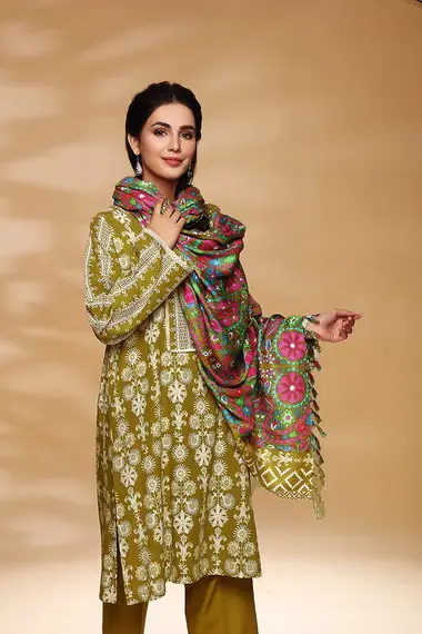 Printed Khaddar Shirt And Dupatta by NISHAT, DarkSeaGreen