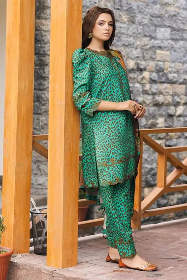 Embroidered Shirt And Shawl ANW4-05 by charizma, Green