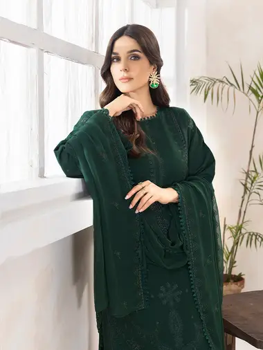 Embroidered Karandi Shirt Embroidered Chiffon Dupatta by puri fabrics, DarkGreen